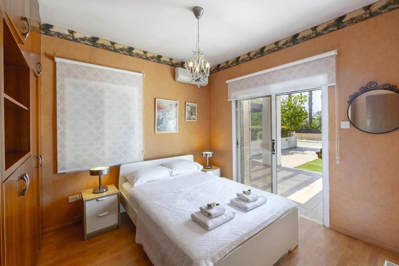 Beachfront Villa Carpe Diem Kiti Dış mekan fotoğraf