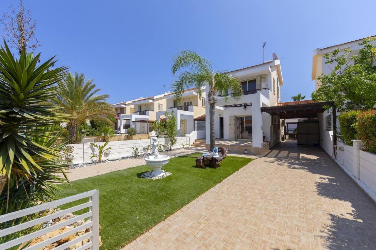 Beachfront Villa Carpe Diem Kiti Dış mekan fotoğraf